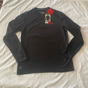 Eddie Bauer New with Tags (NWT) Men’s Brushed Long Sleeve Crew, Size M